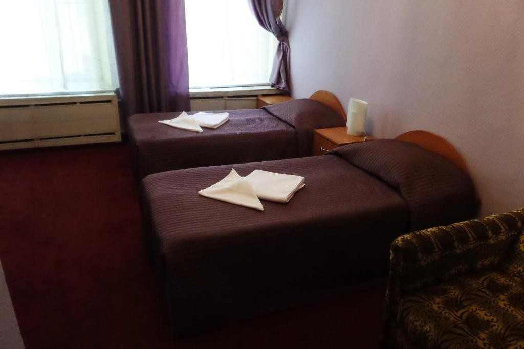 Двухместный (Двухместный номер с 2 отдельными кроватями и собственной ванной комнатой) отеля Невский 72, Санкт-Петербург