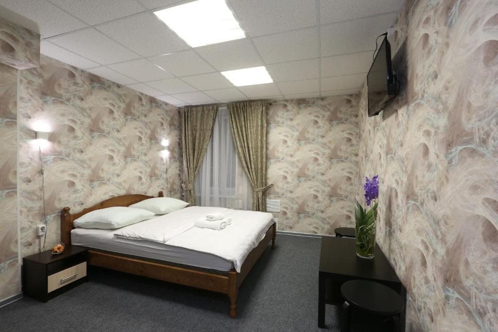 Двухместный (Стандартный двухместный номер с 1 кроватью) мини-отеля Арчи на Тульской, Москва