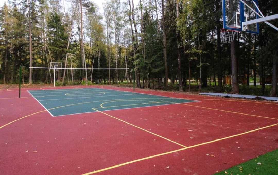 Баскетбольная/Волейбольная площадка, Загородный отель LES Art Resort
