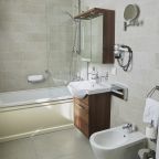 Вилла (Villa), Гостиница LES Art Resort