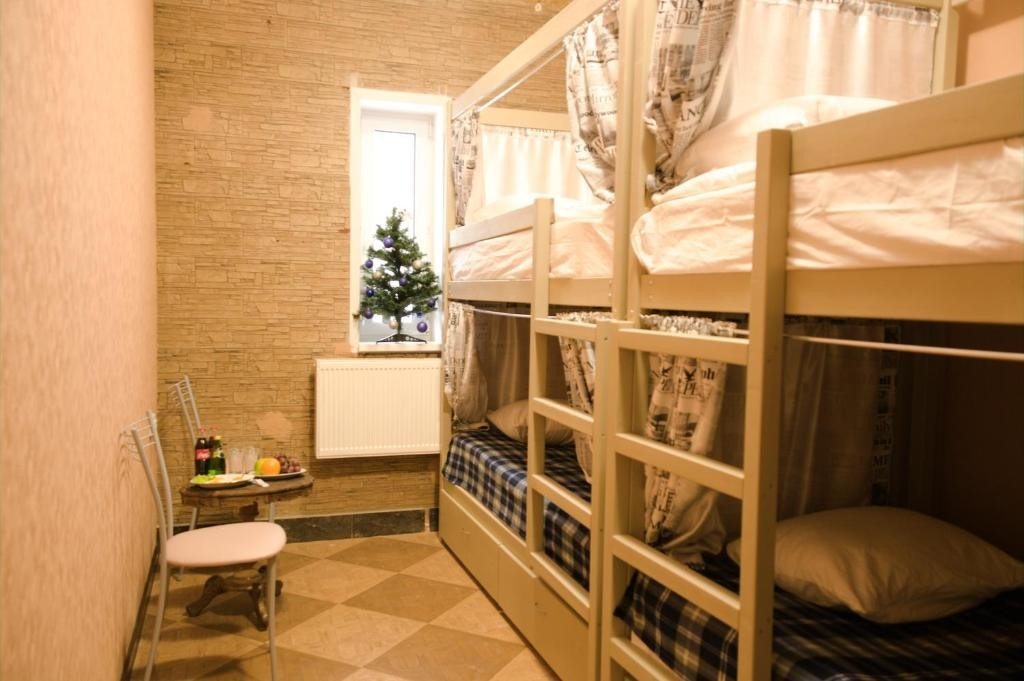 Номер (Спальное место на двухъярусной кровати в общем номере для мужчин и женщин) гостиницы Новичок в Лефортово, Москва