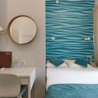 Двухместный (Небольшой номер с двуспальной кроватью), STEPS HOTEL