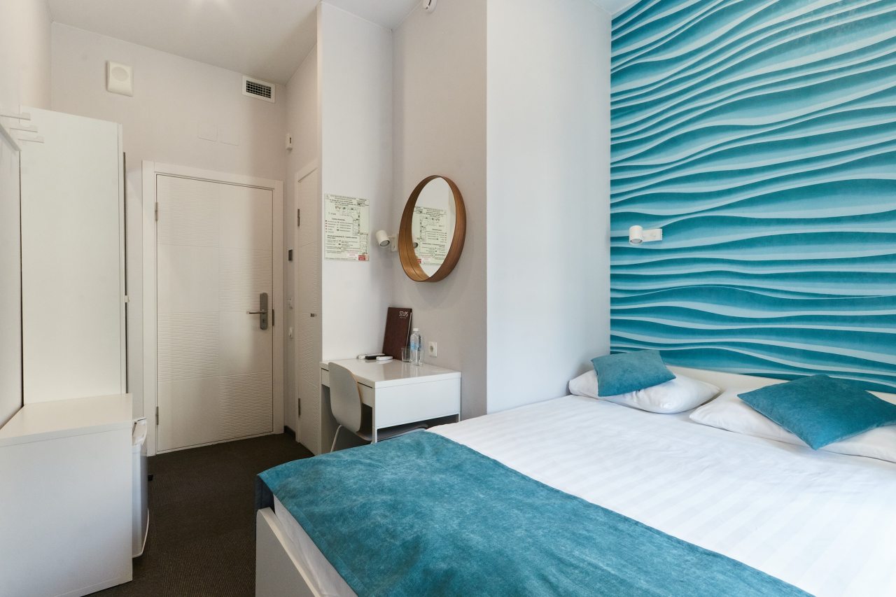 Двухместный (Небольшой номер с двуспальной кроватью), STEPS HOTEL