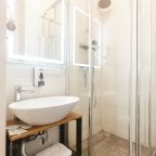 Двухместный (Небольшой номер с двуспальной кроватью), STEPS HOTEL