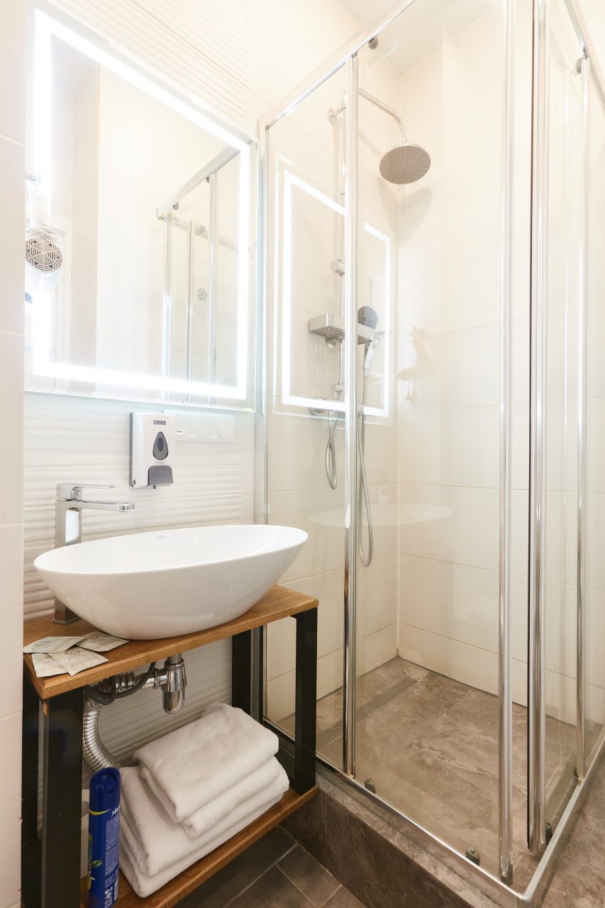 Двухместный (Стандартный номер с 2 отдельными кроватями), STEPS HOTEL