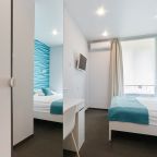 Двухместный (Стандартный номер с двуспальной кроватью), STEPS HOTEL