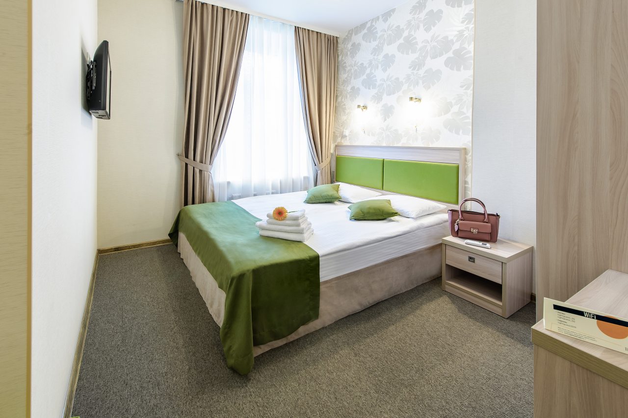 Двухместный (Двухместный номер с 1 кроватью или 2 отдельными кроватями) отеля Лайт, Санкт-Петербург