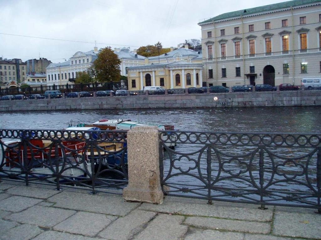 Двухместный (Стандартный двухместный номер с 1 кроватью, вид на реку) отеля Фонтанка Инн, Санкт-Петербург