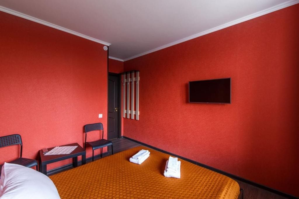 Двухместный (Стандартный двухместный номер с 1 кроватью) отеля DELUX, Люберцы