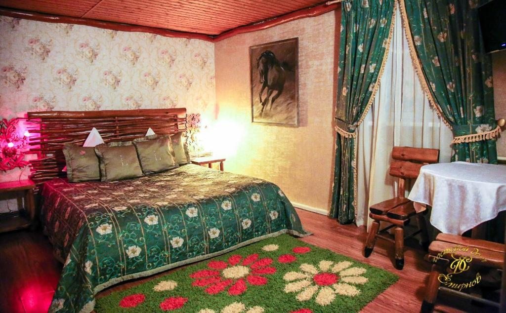 Двухместный (Двухместный номер с 1 кроватью и собственной ванной комнатой) гостевого дома Смирнов, Пушкино, Московская область