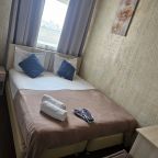 Двухместный (Стандарт с одной двуспальной кроватью), Отель Апельсин