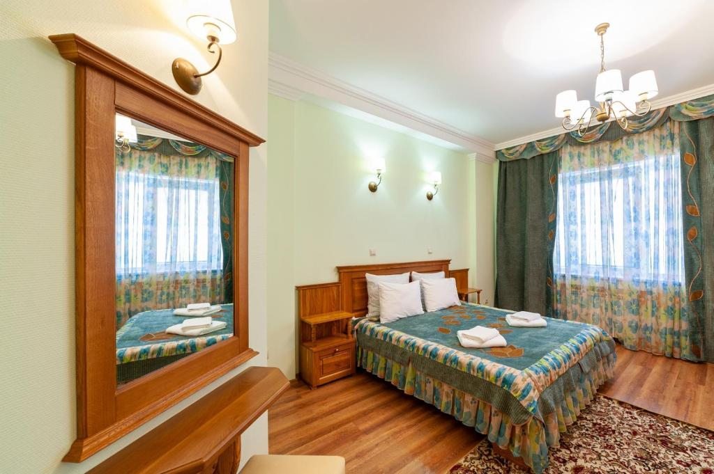 Двухместный (Двухместный номер «Комфорт» с 1 кроватью) гостевого дома Отель На Двинской, Волгоград
