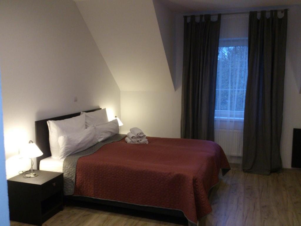 Двухместный (Улучшенный двухместный номер с 1 кроватью), Отель Anhalt