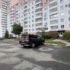Смешанная парковка во дворе отеля, Мини-отель Адам и Ева