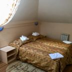 Номер (Коттедж "У озера-2"), База отдыха Верхний бор