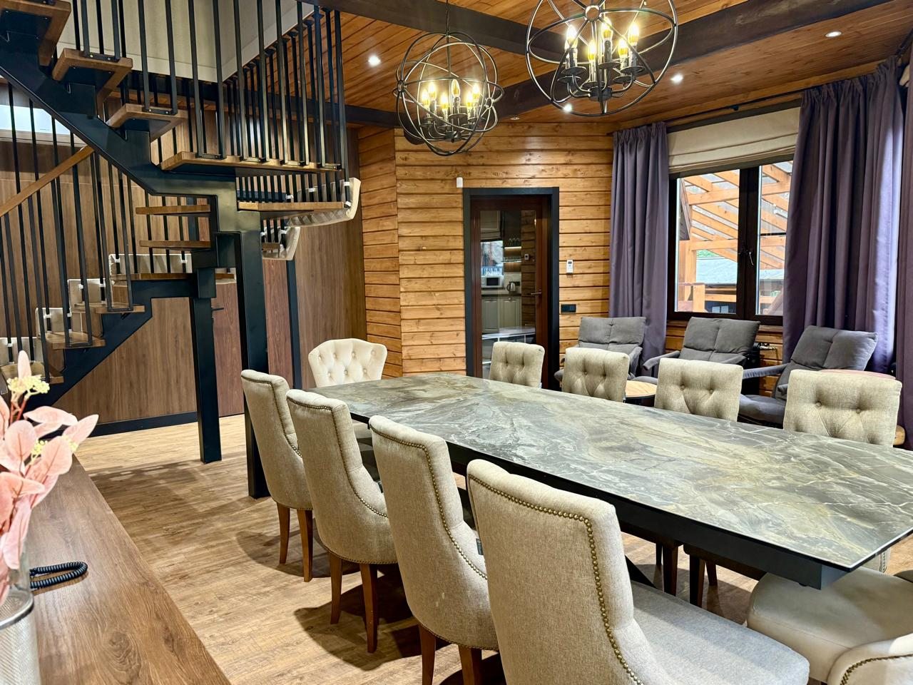 Десятиместный (Коттедж Усадьба-6), База отдыха Верхний бор