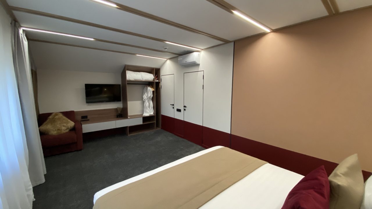 Десятиместный (Коттедж 