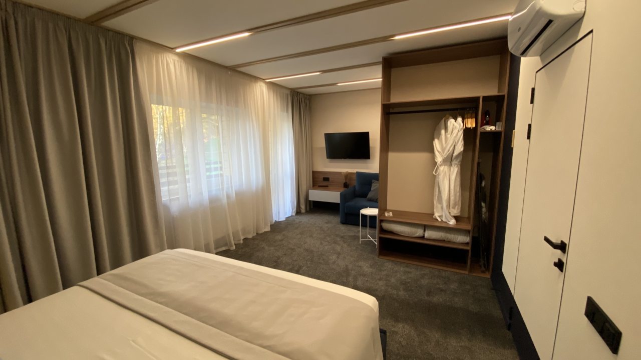 Десятиместный (Коттедж 