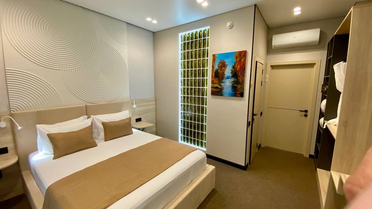 Восьмиместный (Вилла), База отдыха Верхний бор