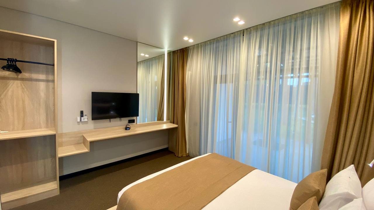 Восьмиместный (Вилла), База отдыха Верхний бор