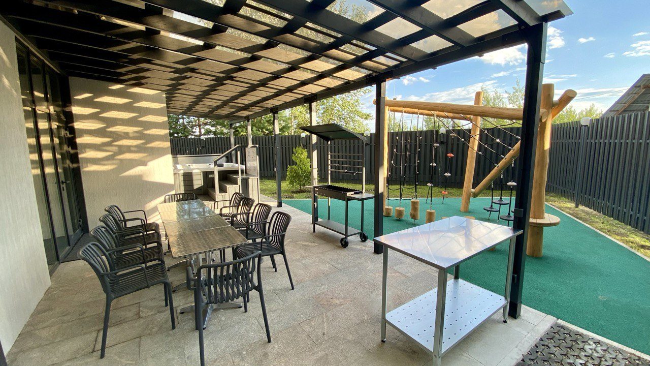 Восьмиместный (Вилла), База отдыха Верхний бор