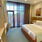 Восьмиместный (Вилла), База отдыха Верхний бор