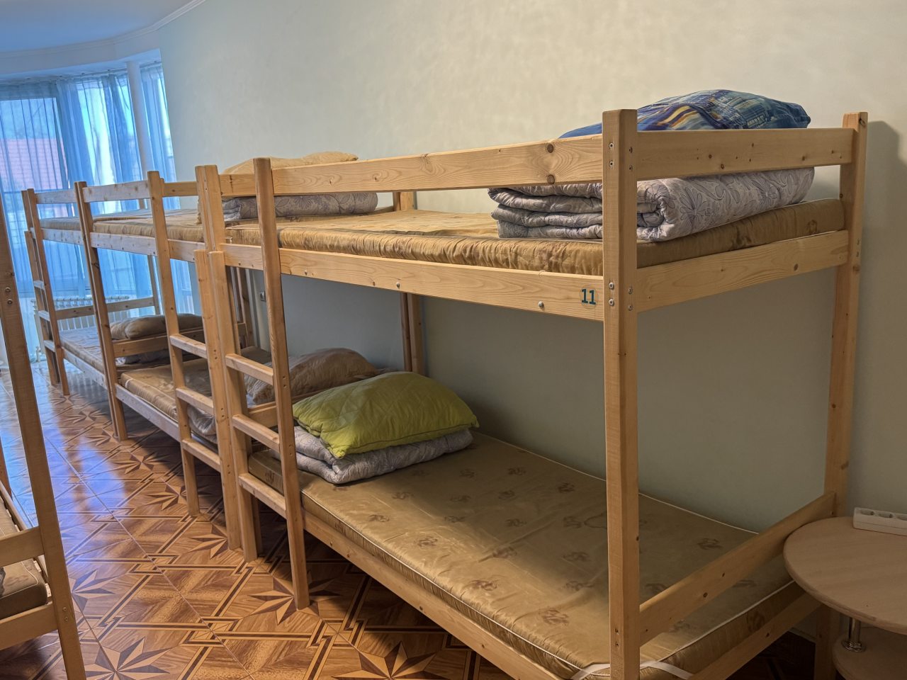 Двенадцатиместный (Хостел), Гостевой дом Цимлянский двор