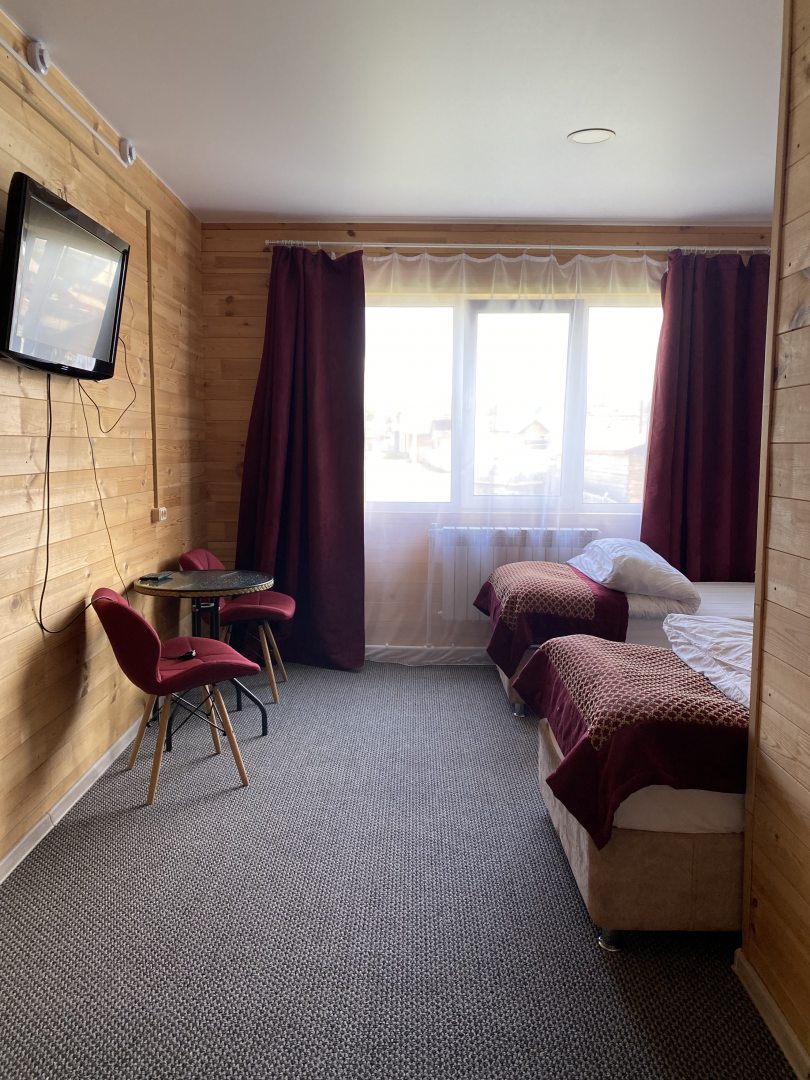 Двухместный (Стандартный двухместный номер с 2 отдельными кроватями) гостиницы Вдохновение, Хужир