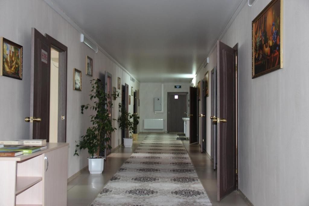 Двухместный (Двухместный номер с 2 отдельными кроватями и общей ванной комнатой) отеля Виктория, Саранск