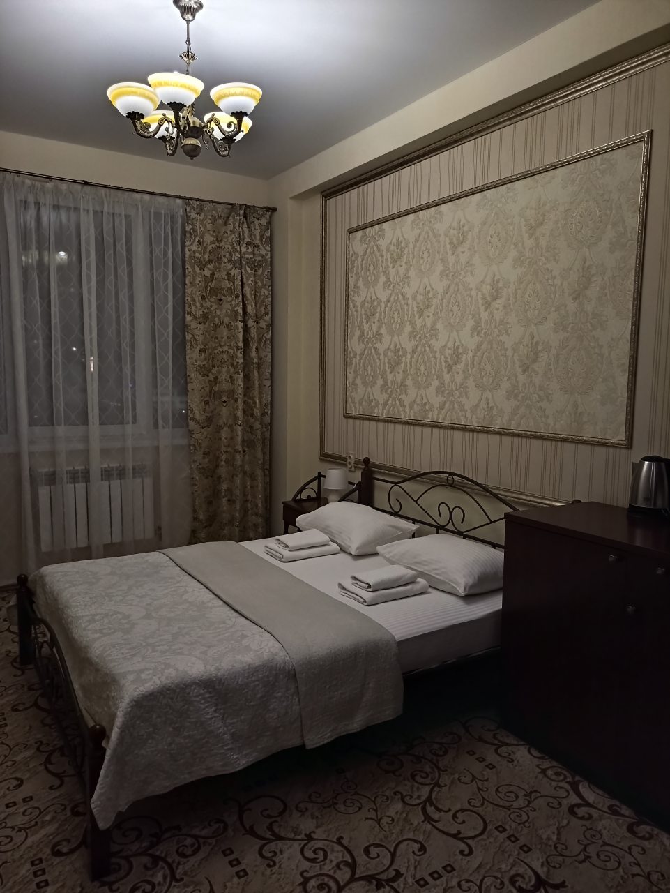 De Luxe (Улучшенный), Успенский Двор Центральная