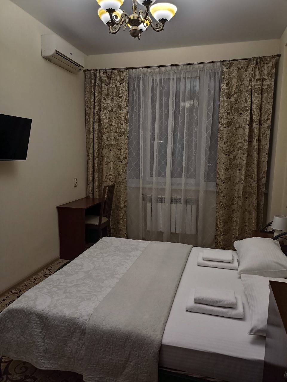 De Luxe (Улучшенный), Успенский Двор Центральная