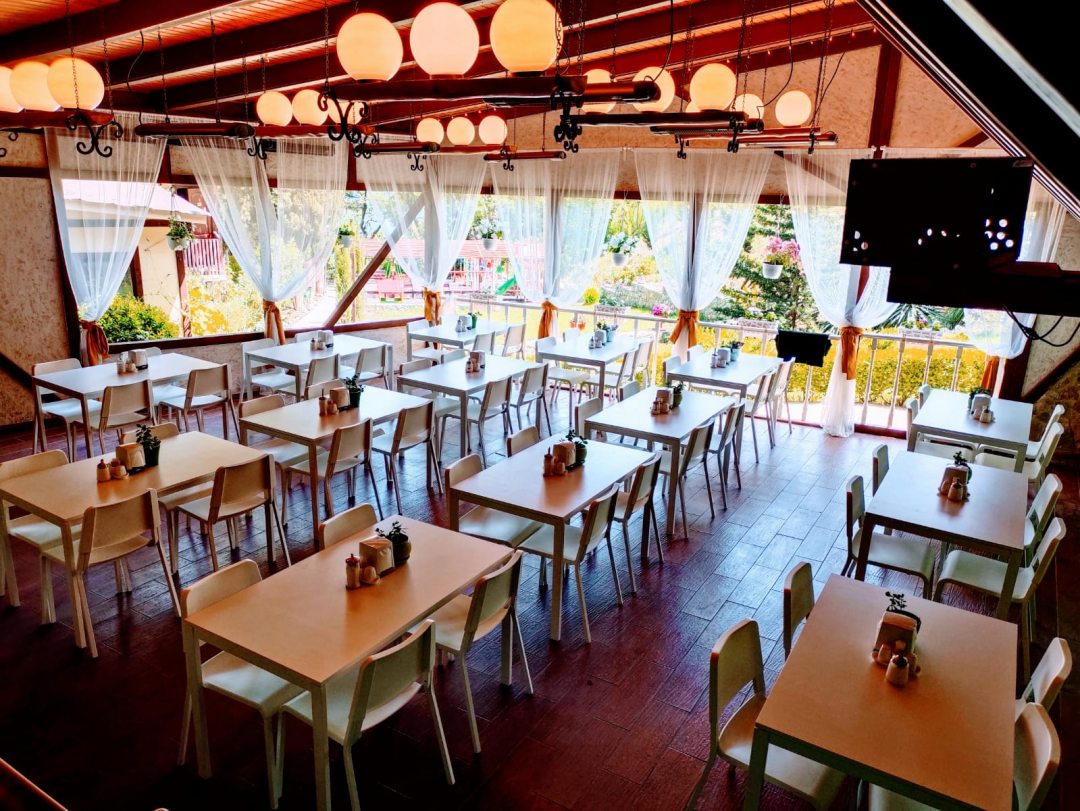 Ресторан («шведский стол»), Гостиница Зеленый мыс