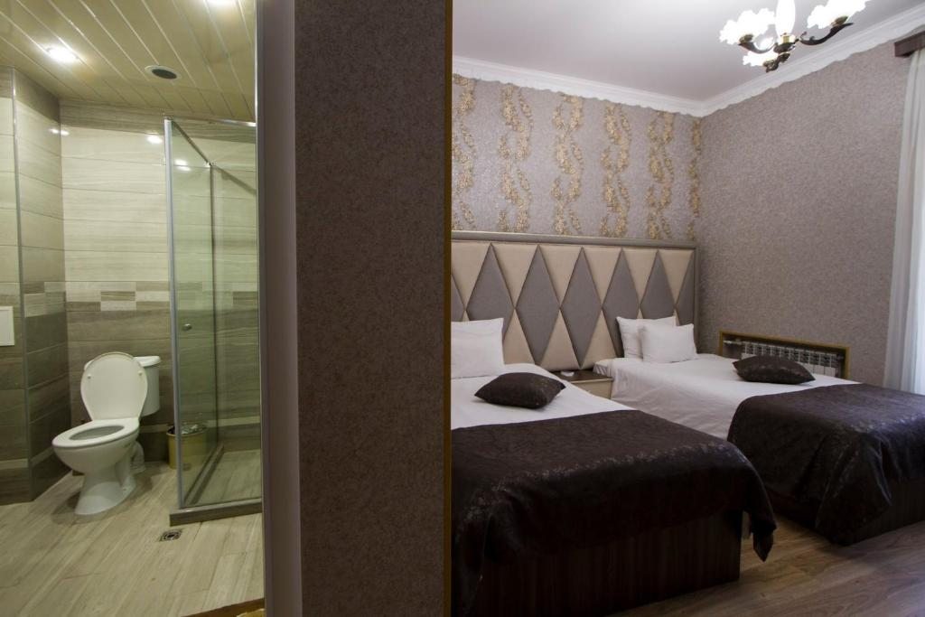 Двухместный (Стандартный двухместный номер с 2 отдельными кроватями) отеля Москва, Джермук