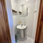 Номер (Одноместный эконом с балконом), Гостиница Алибек