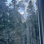 Номер (Одноместный эконом с балконом), Гостиница Алибек