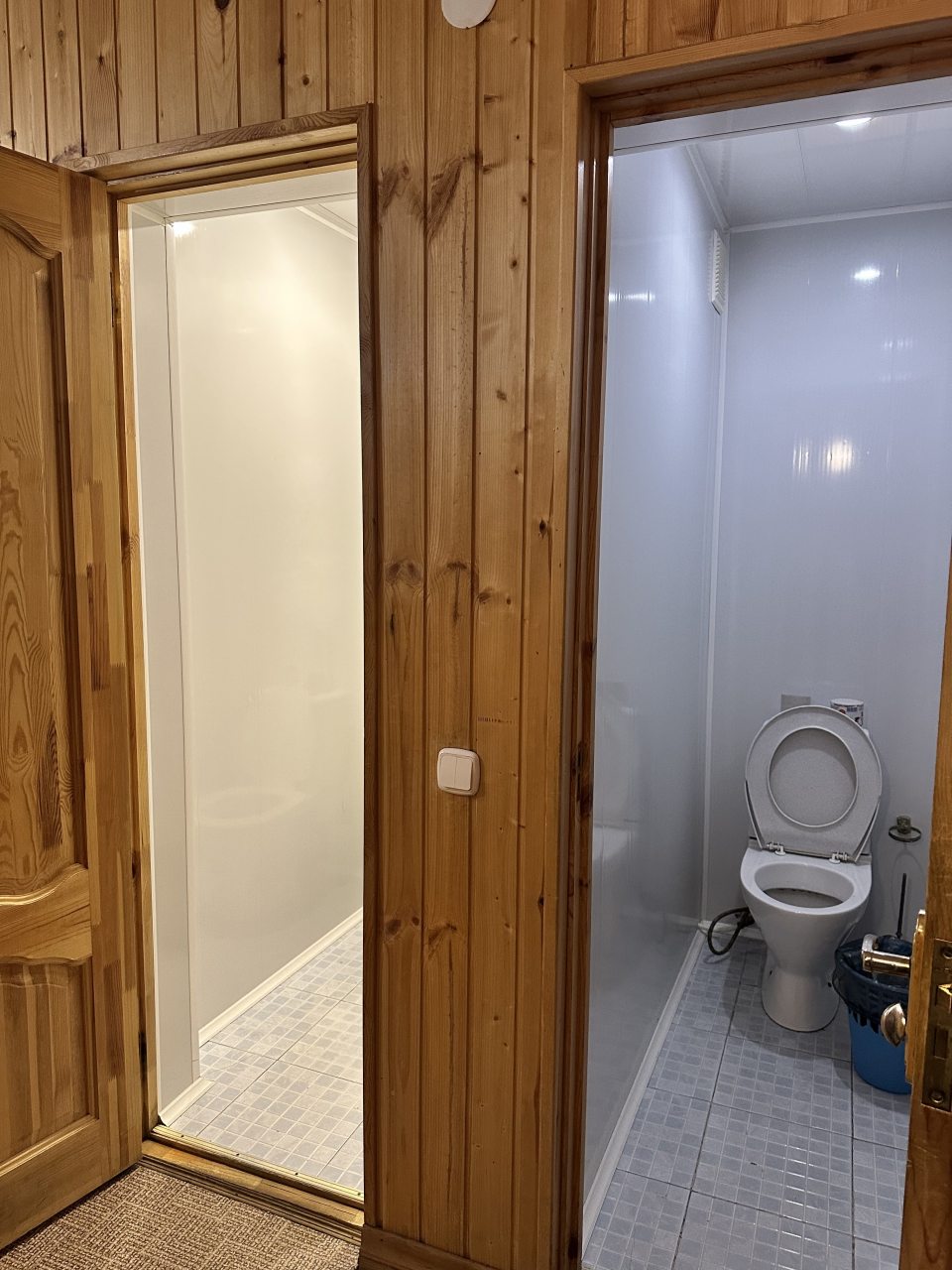 Номер (Двухместный эконом), Гостиница Алибек