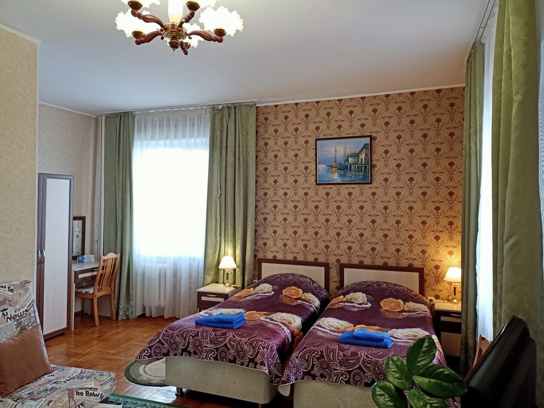 Двухместный (Номер с двумя кроватями и диваном) отеля Якорь, Анапа