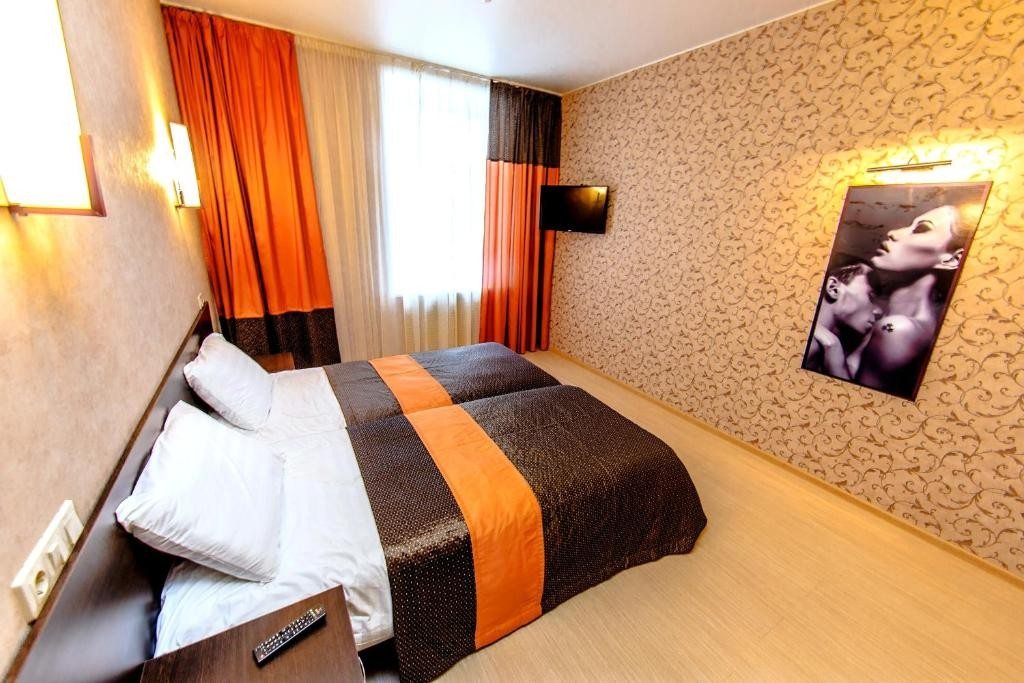 Двухместный (Стандартный двухместный номер с 2 отдельными кроватями) гостиницы Nepal, Пермь
