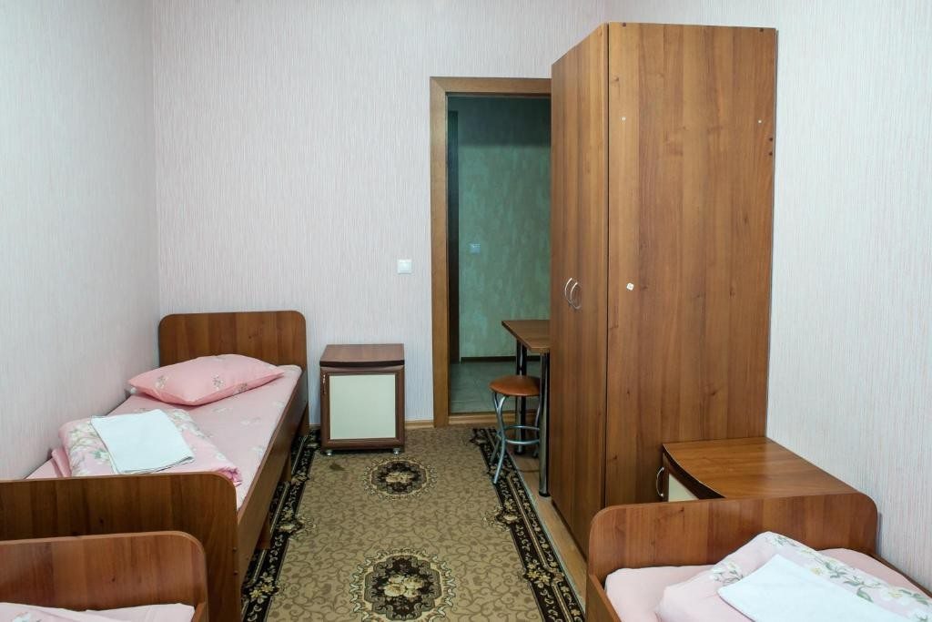 Номер (Односпальная кровать в общем номере для женщин) отеля Дом паломника при Раифском монастыре, Казань