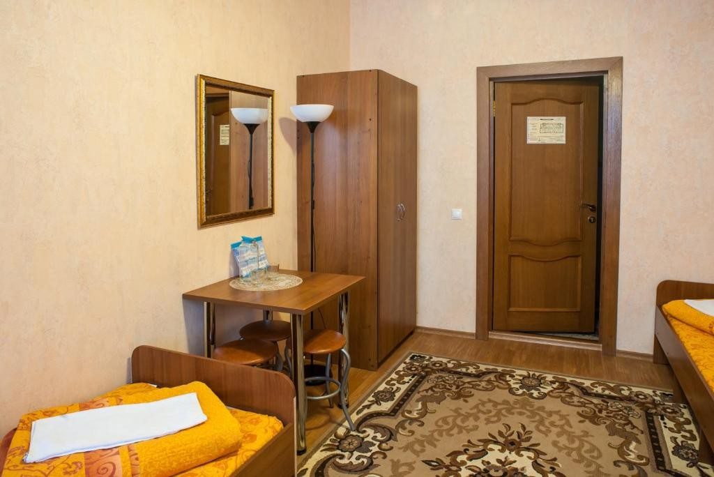 Номер (Односпальная кровать в общем мужском номере) отеля Дом паломника при Раифском монастыре, Казань