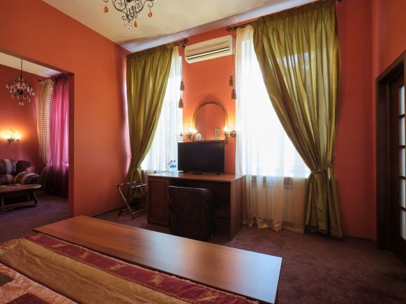 Фотография номера гостиницы Марко-Поло Санкт-Петербург