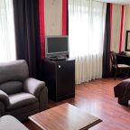 Полулюкс, Гостиница Бригантина