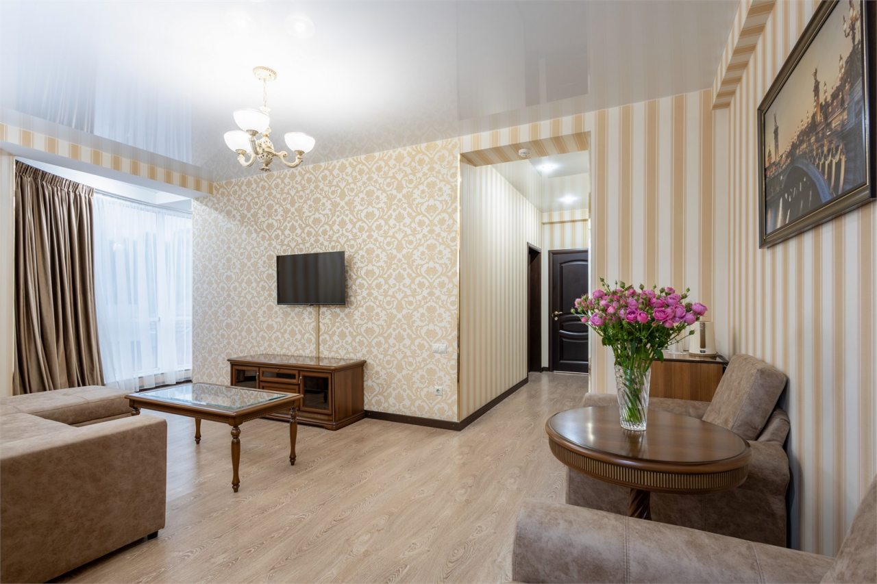 Номер (Люкс двухкомнатный без балкона), Гостевой дом Golden House