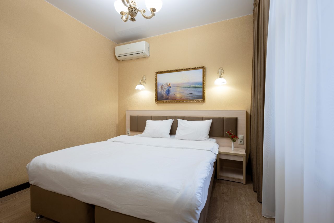 Двухместный (Стандарт с балконом), Гостевой дом Golden House