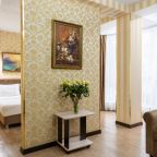 Люкс (Комната люкс), Гостевой дом Golden House