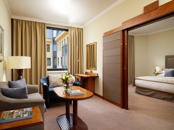 Фотография номера гостиницы Коринтия