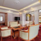 Люкс (Suite Golden Garden), Бутик-Отель Автор