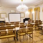 Конференц-зал, рассадка классом