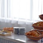 Шведская линия в курортном отеле «Морской уголок»
