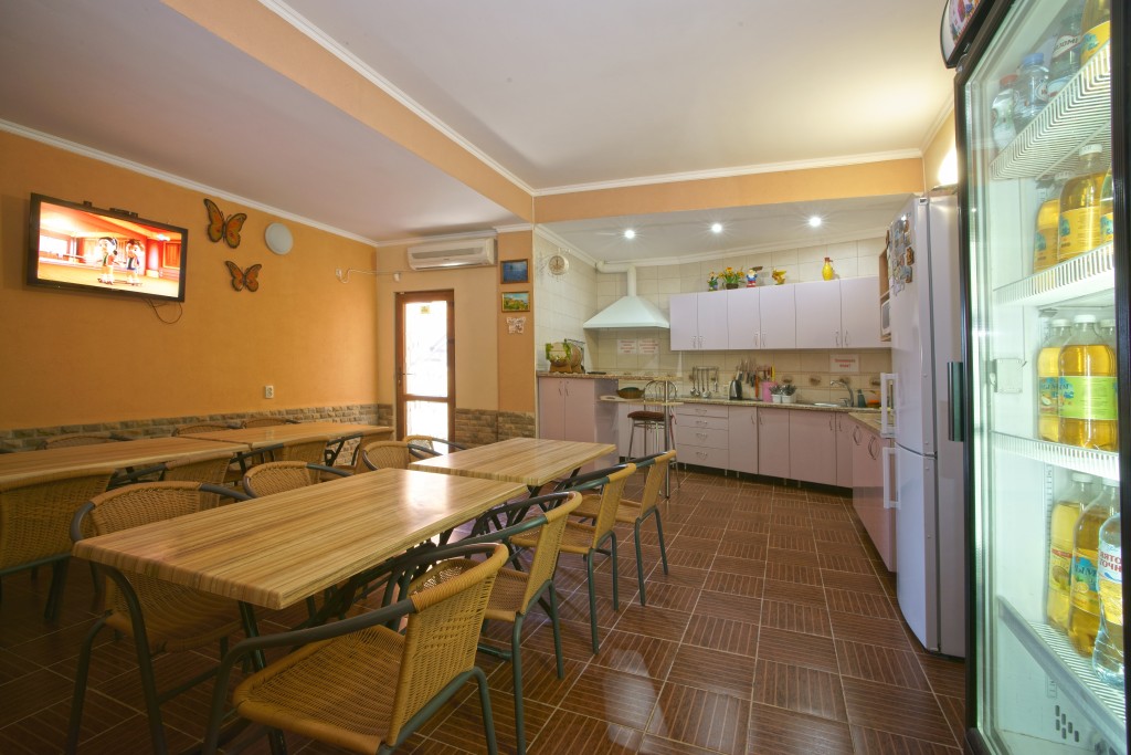 Общая кухня, Вилла Аннигора